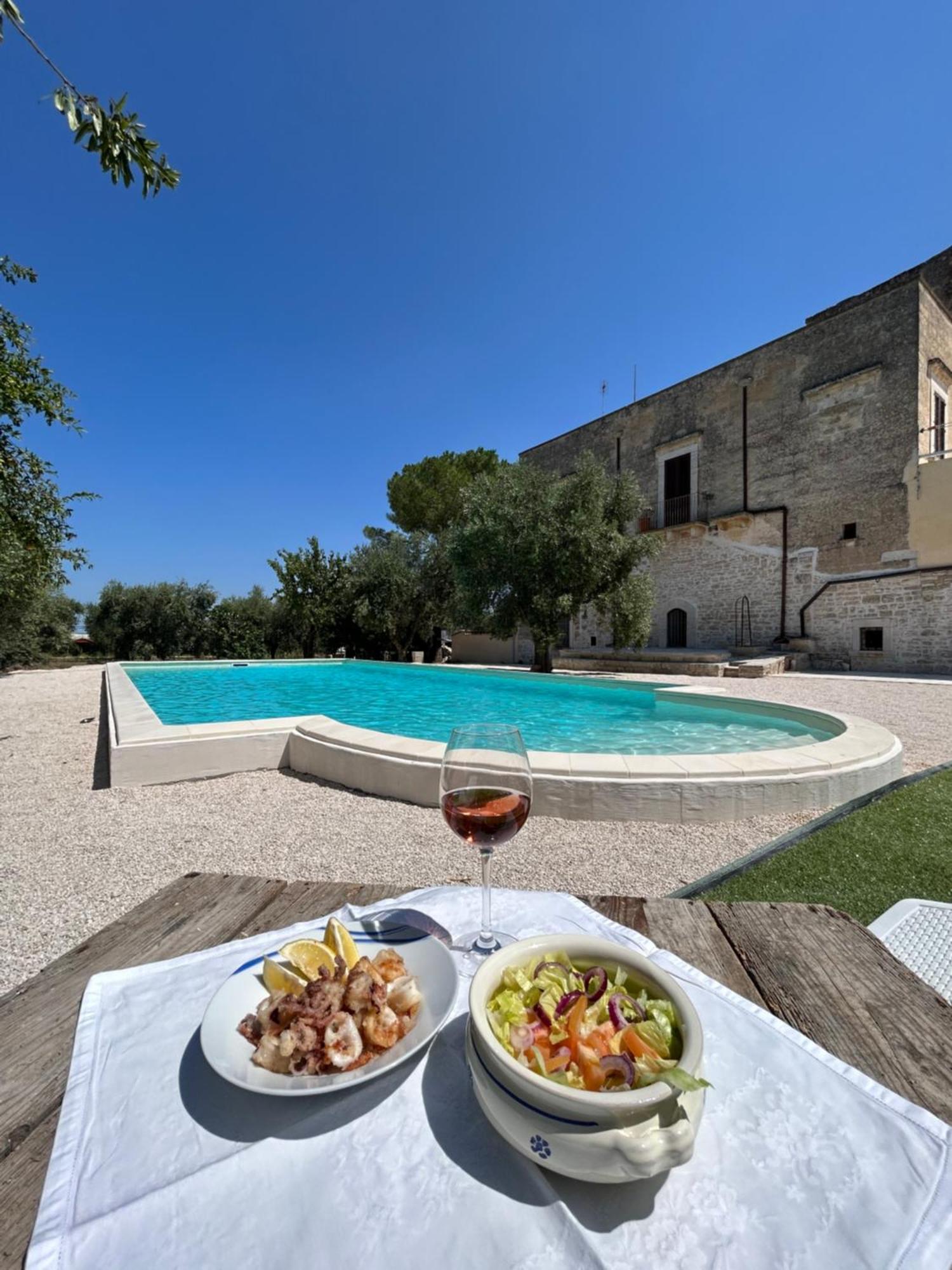 Вилла Farm Agriturismo Masseria Chiusurella Корато Экстерьер фото