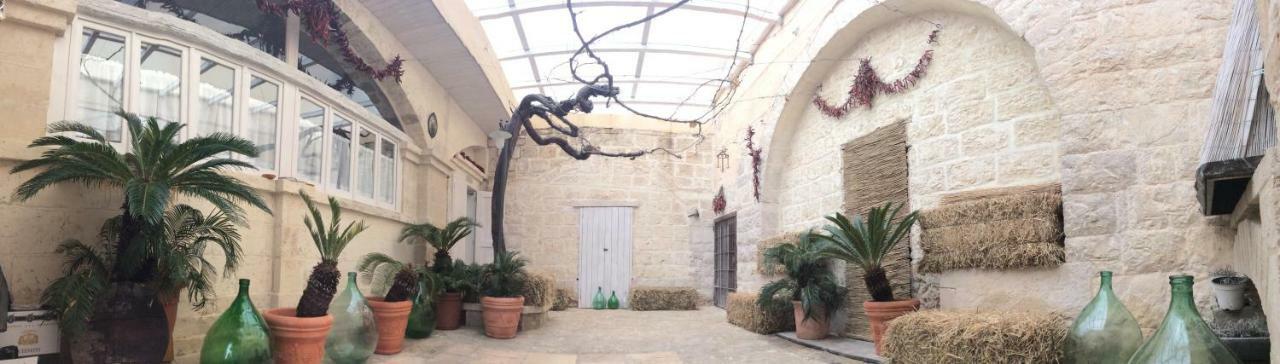 Вилла Farm Agriturismo Masseria Chiusurella Корато Экстерьер фото